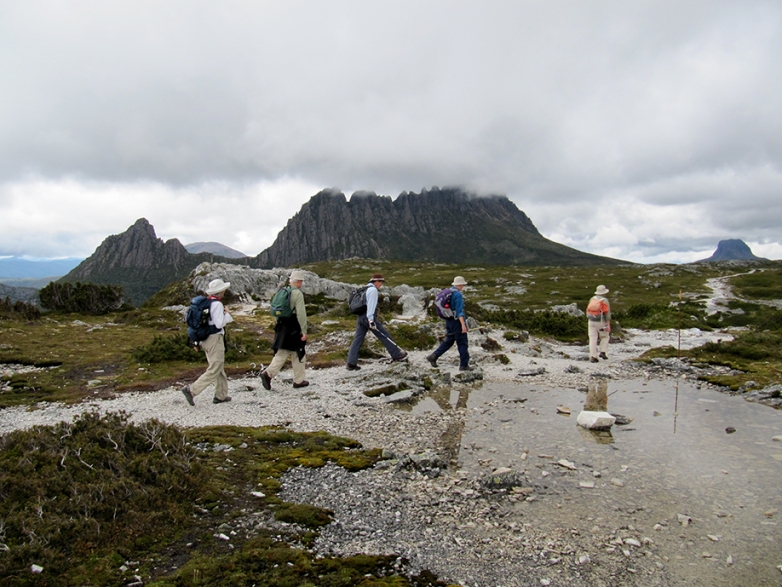 Tassie Tracks: Caves to Cradle